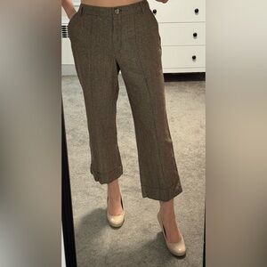 New York and Company Brown Twill Cropped Pant